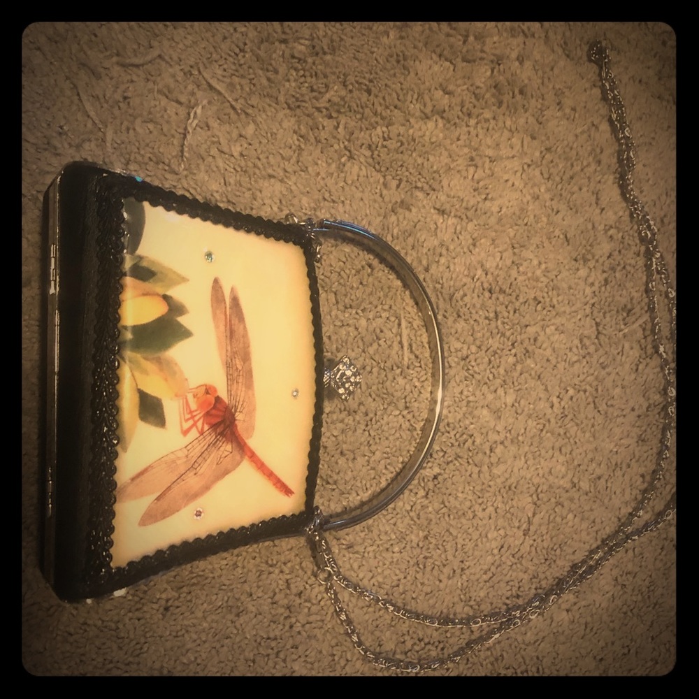 Tiny detailed purse w/ handles & chain, very nice